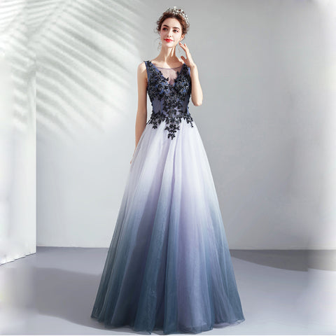 Image of Sleeveless Lace Decoration Maxi Dress - Itopfox